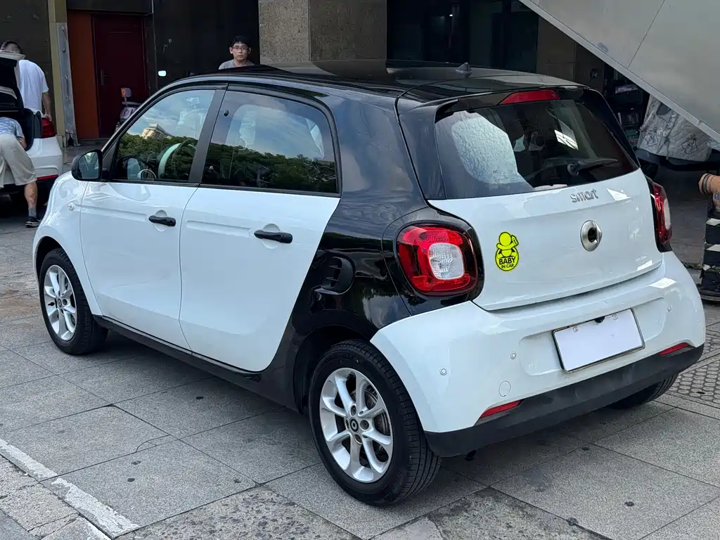 smart Smart Forfour — миниатюра 4