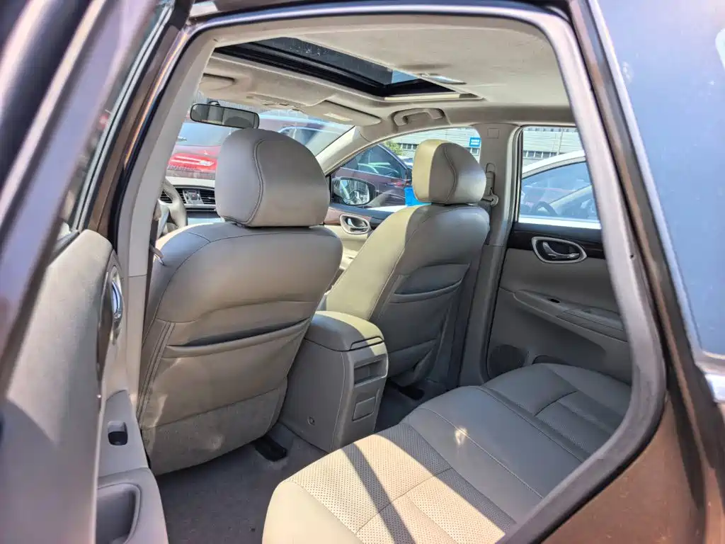 Nissan Sylphy — миниатюра 8