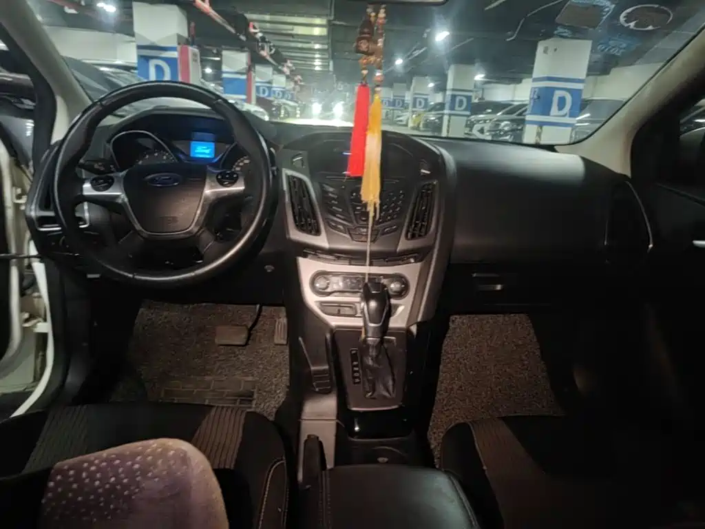 Ford Focus — миниатюра 5