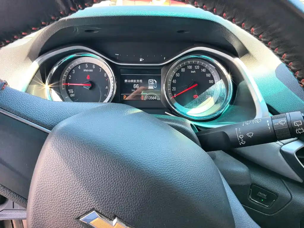 Chevrolet Volando — миниатюра 11
