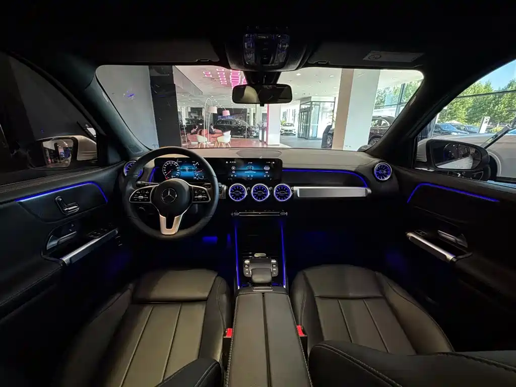 Mercedes-Benz GLB 2023 GLB 220