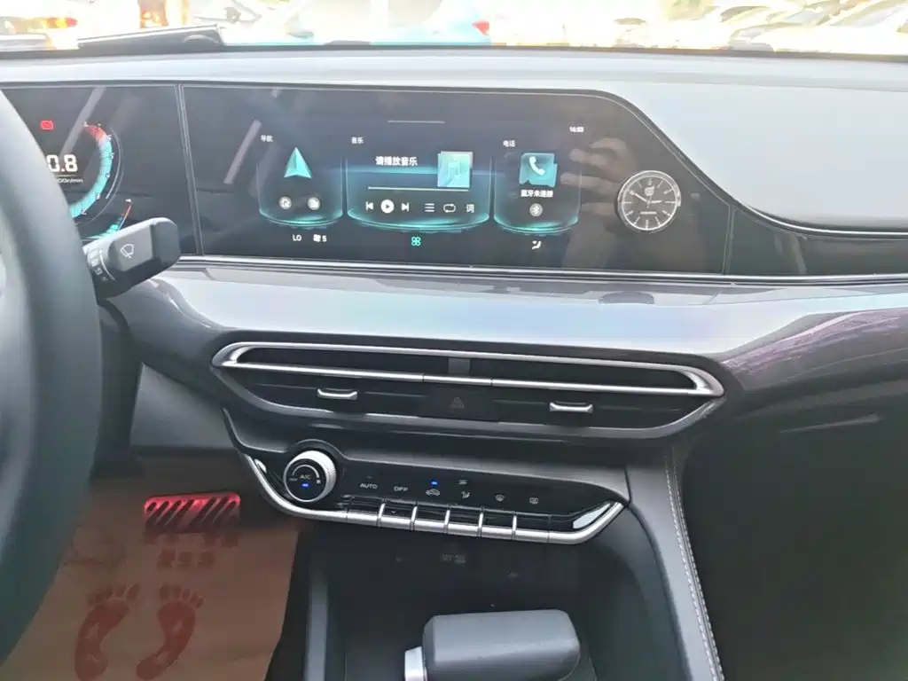 Changan Eado — миниатюра 13