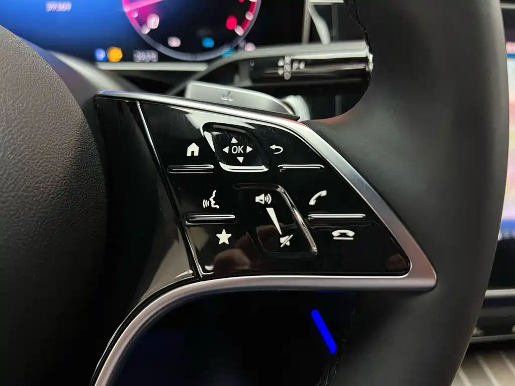 Mercedes-Benz E-Class — миниатюра 24