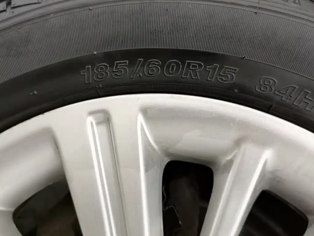 Geely King Kong — миниатюра 24