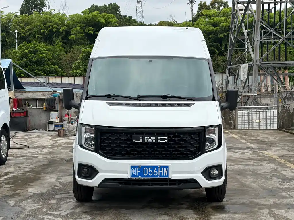 JMC JMC Fushun — миниатюра 3