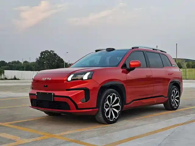 GAC Aion V