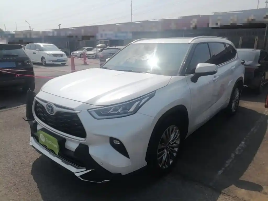 2023 Toyota Kluger - zdjęcie 1 z 25