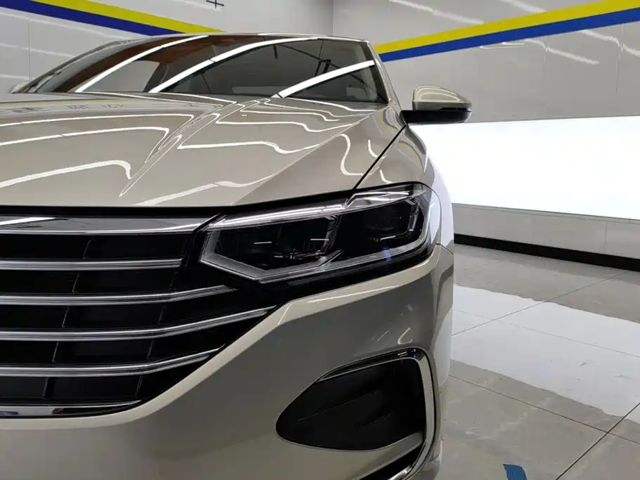 Volkswagen Lavida — миниатюра 5