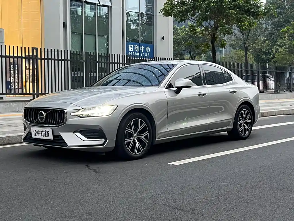 Volvo S60