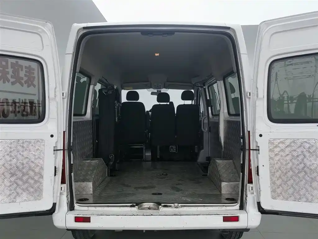 SAIC MAXUS XINTU V80