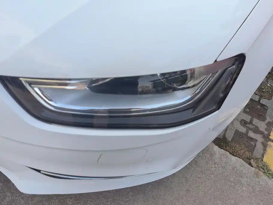 Audi A4L — миниатюра 5