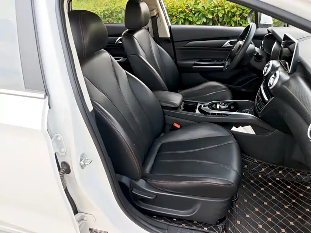 BAIC EU5 — миниатюра 25