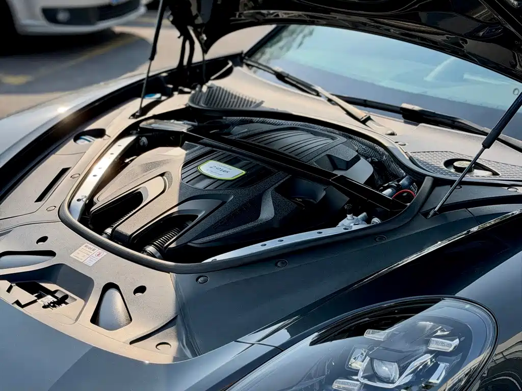 Porsche Panamera Hybrid — миниатюра 13