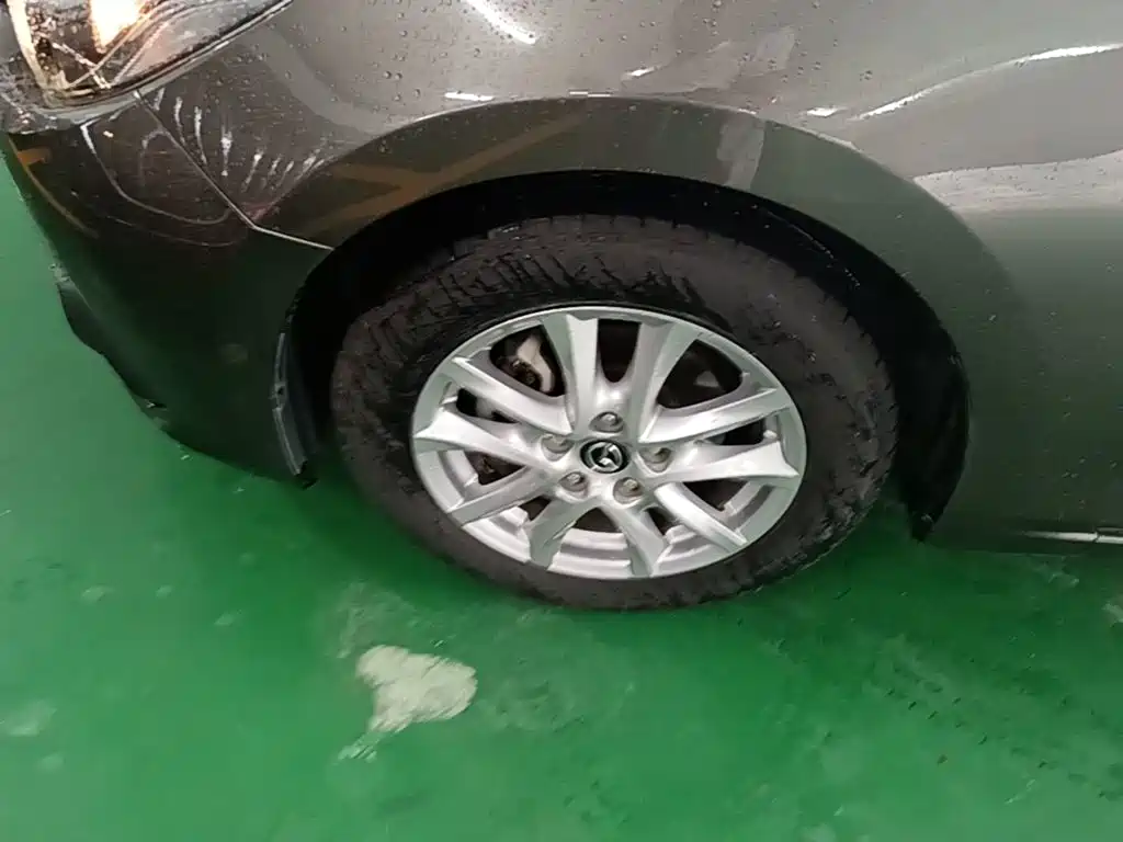 Mazda 3 Axela — миниатюра 23