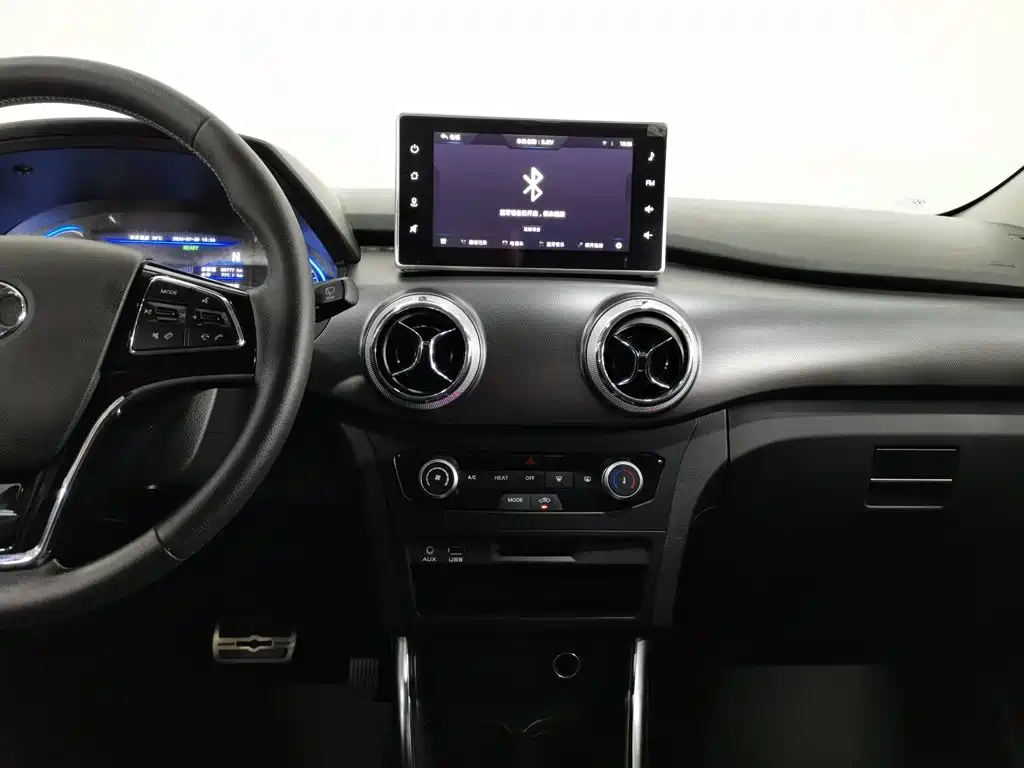 BAIC New Energy EC5 — миниатюра 12