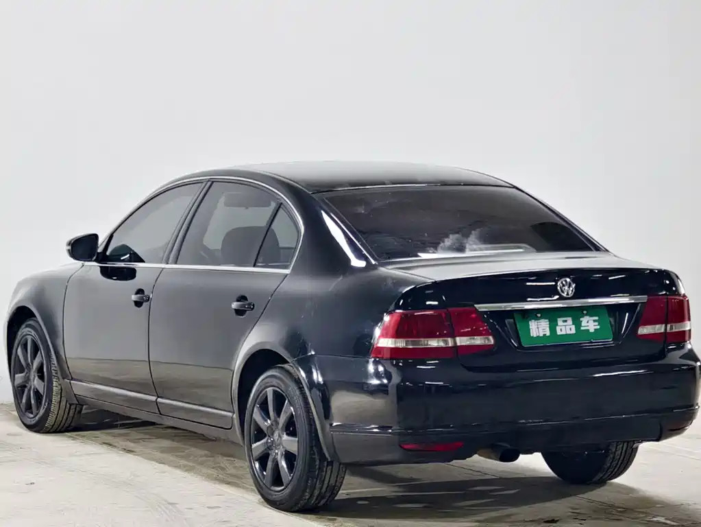 Volkswagen Passat Lingyu — миниатюра 6