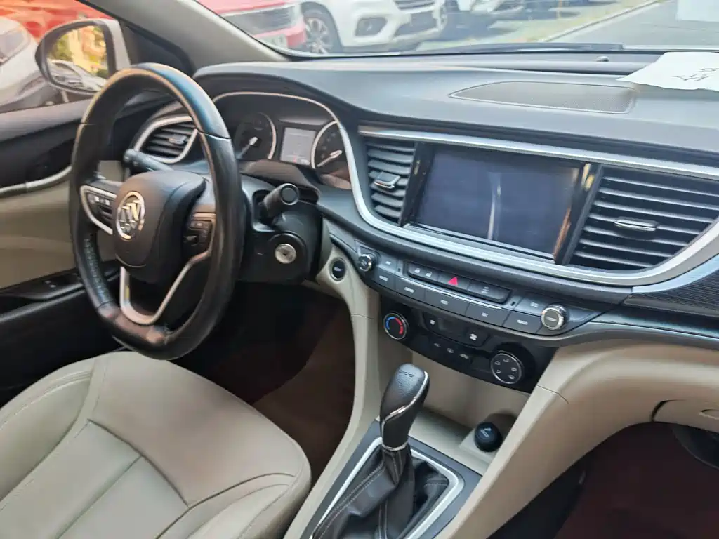 Buick Excelle — миниатюра 19