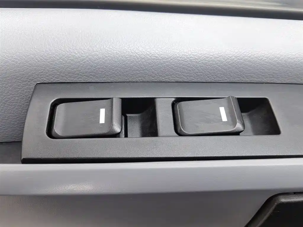 SAIC MAXUS XINTU V80