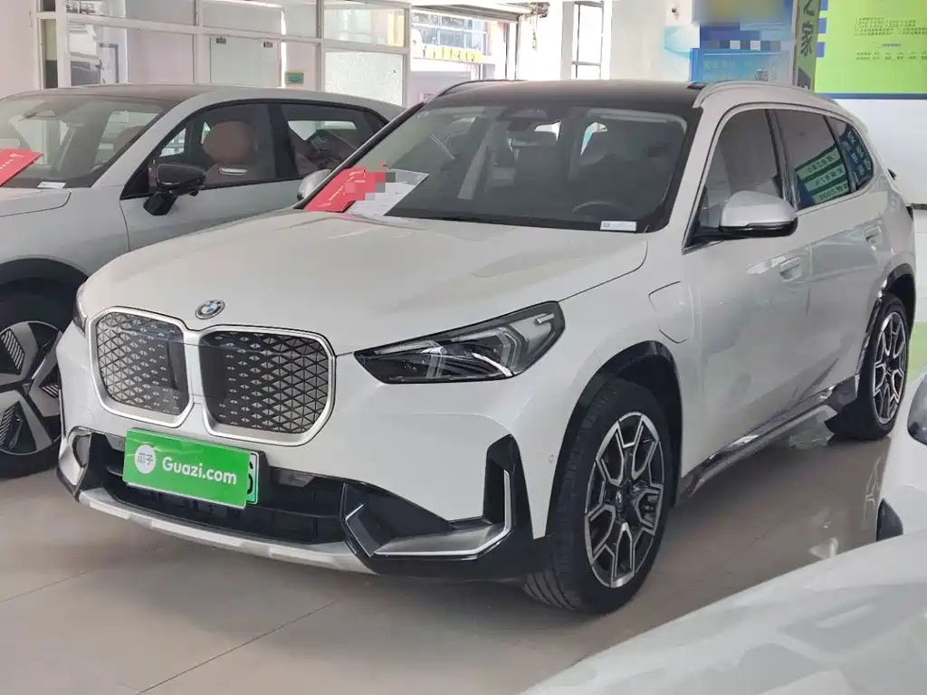 BMW iX1 — миниатюра 2