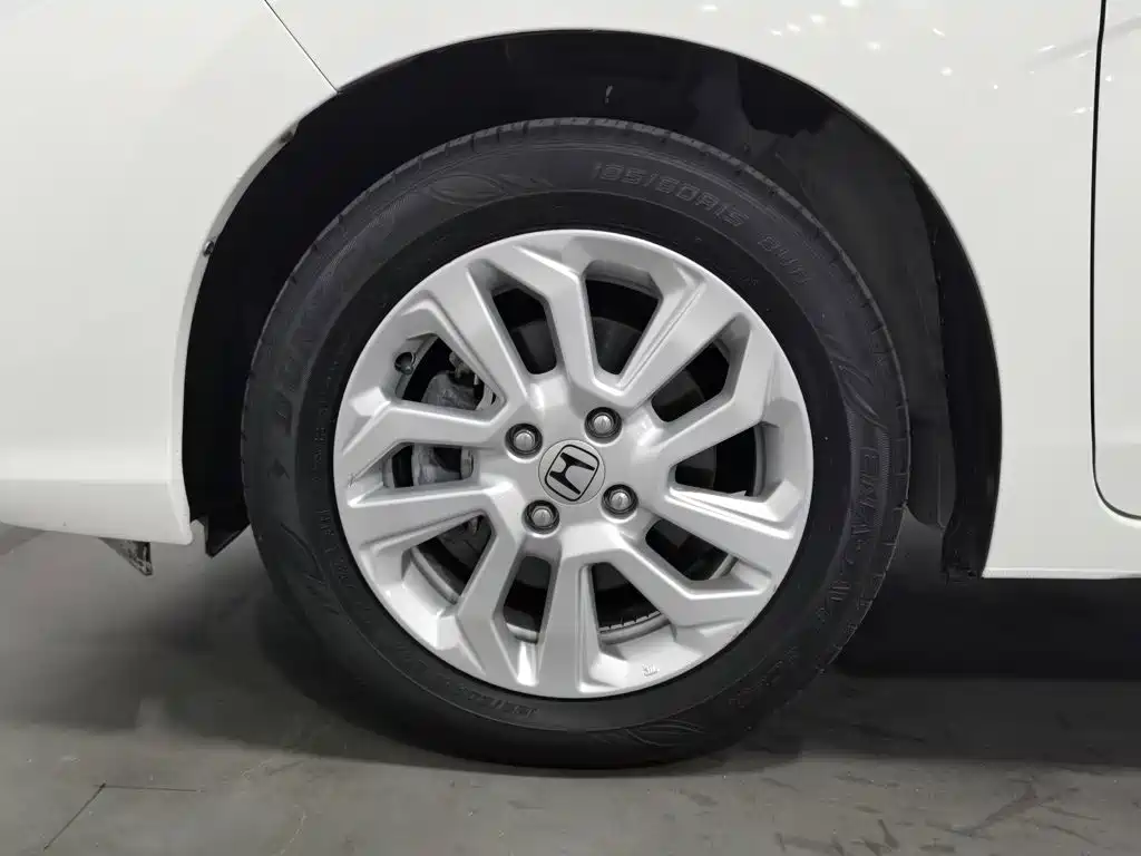 Honda Fit — миниатюра 17