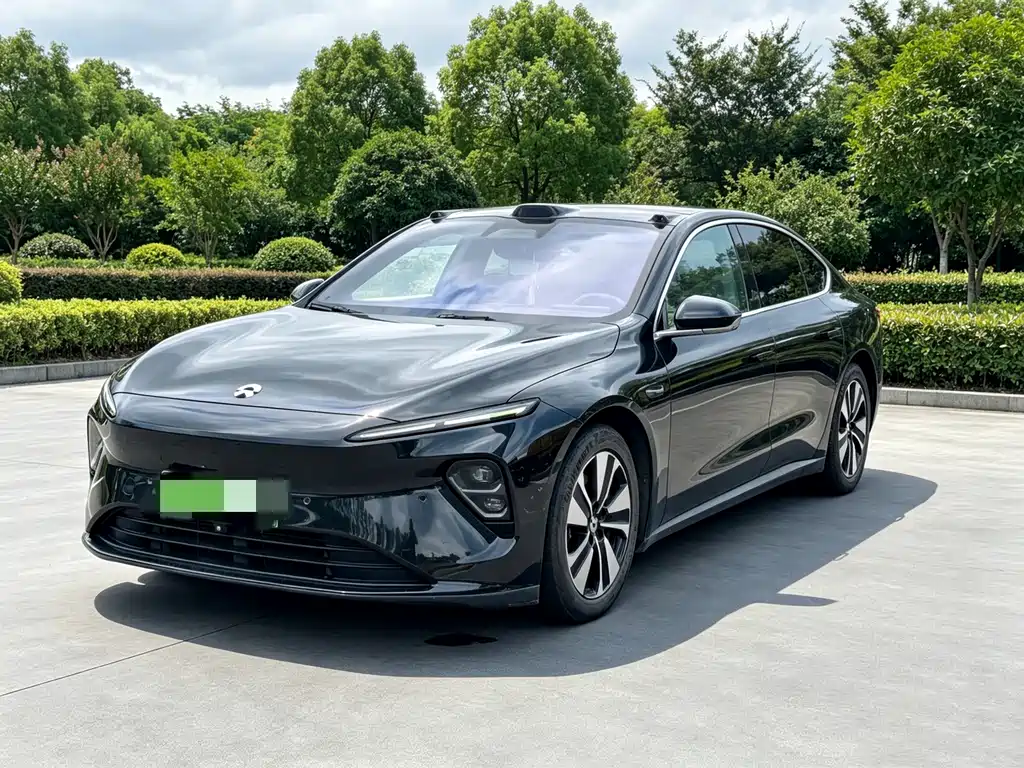 NIO ET7