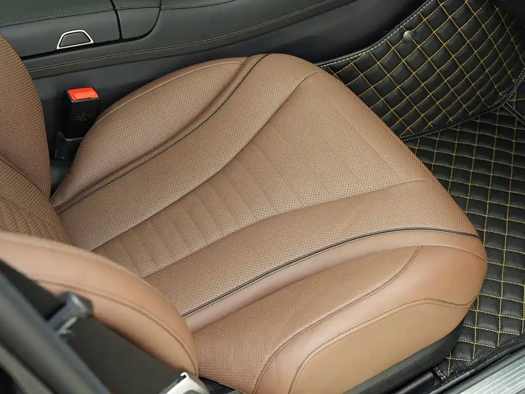 Mercedes-Benz S-Class — миниатюра 23