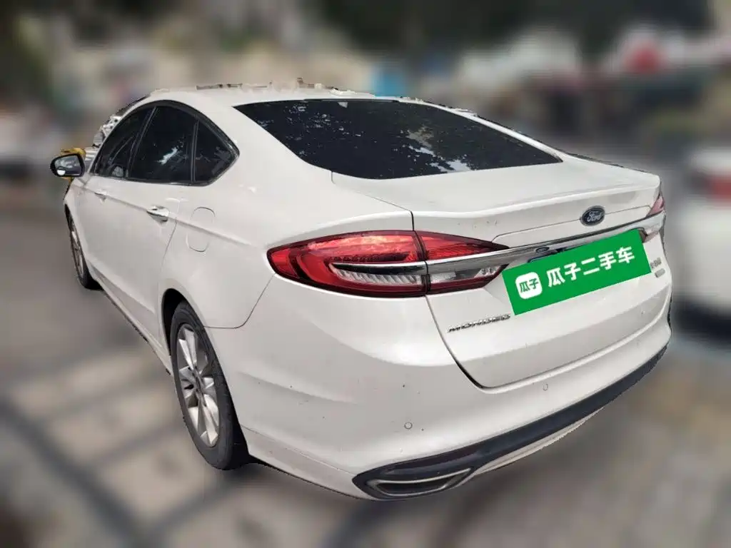 Ford Mondeo — миниатюра 24