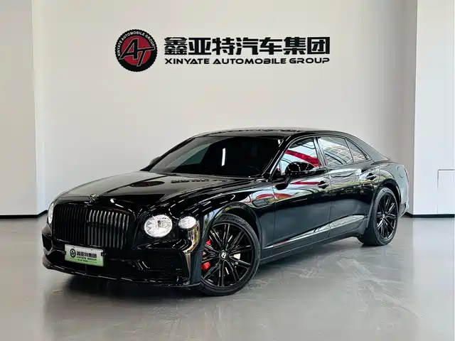 Bentley Flying Spur Hybrid
