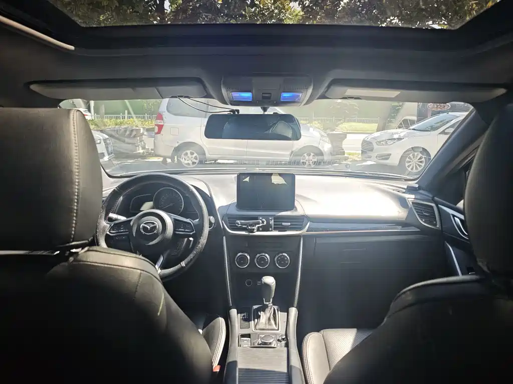 Mazda CX-4 2.0L Auto 2WD Blue Sky Vitality Edition China V, фото 11
