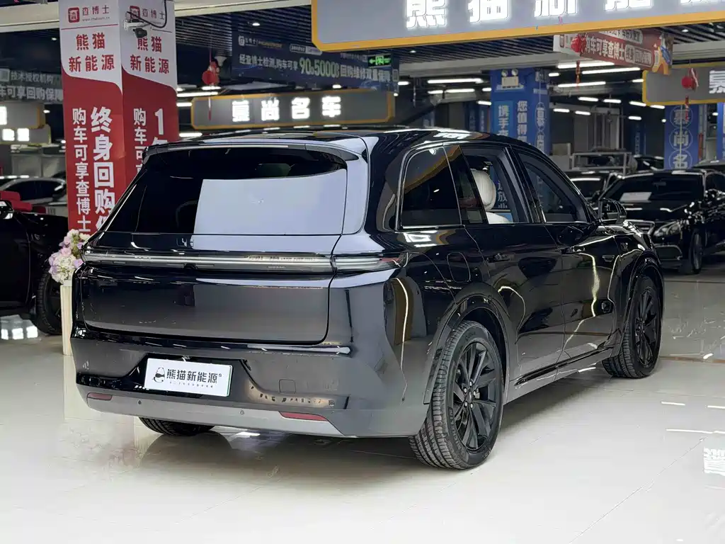 Li Auto IDEAL L8