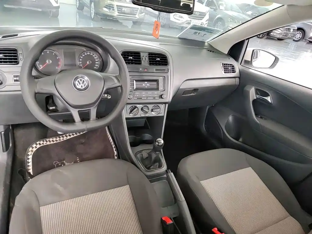 Volkswagen Polo — миниатюра 10