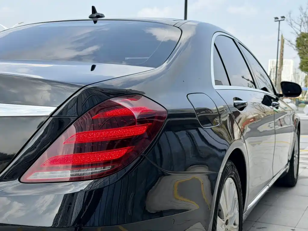 Mercedes-Benz S-Class — миниатюра 15