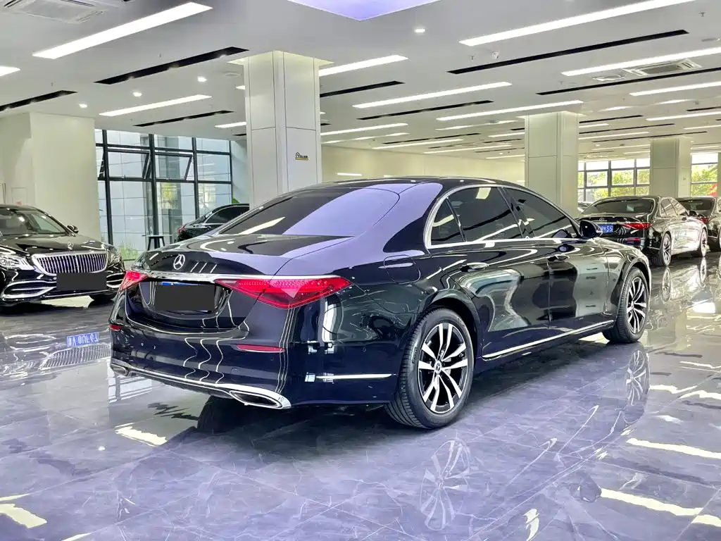 Mercedes-Benz S-Class — миниатюра 4