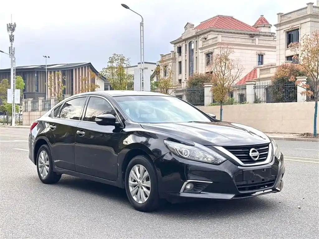 Nissan Teana 2017