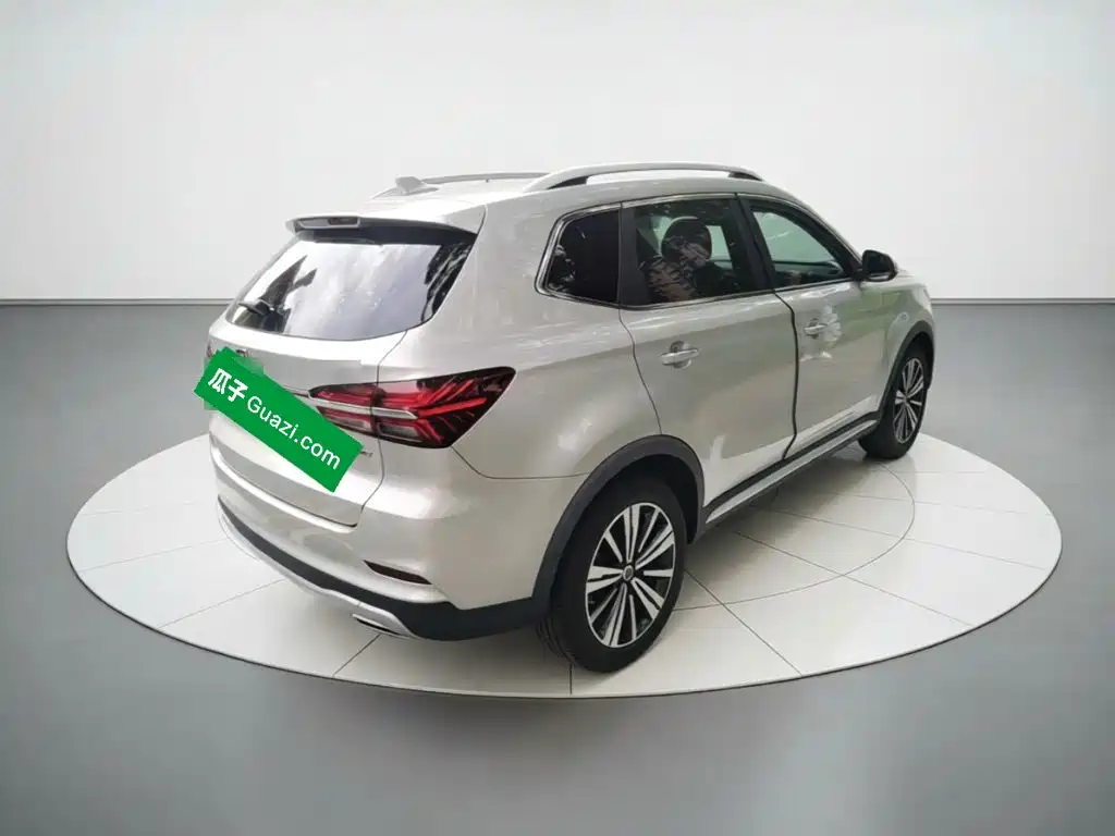 Roewe RX5 — миниатюра 4