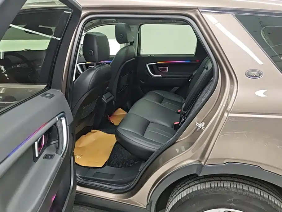 Land Rover Discovery Sport — миниатюра 11