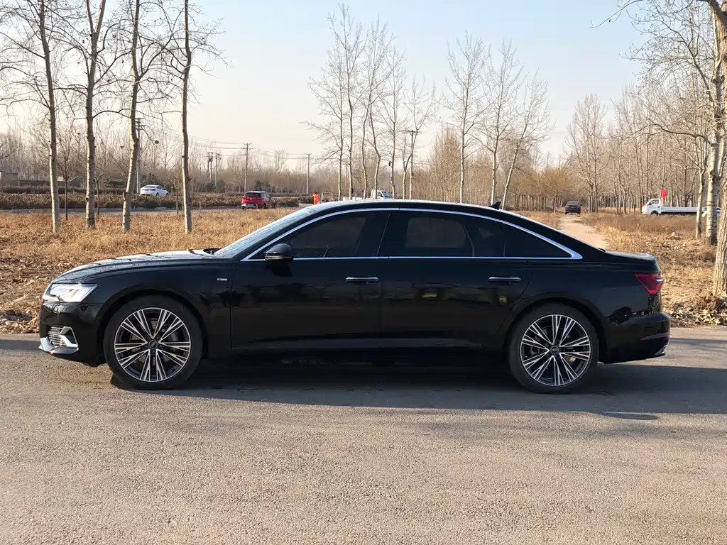 Audi A6L 2024 45 TFSI quattro