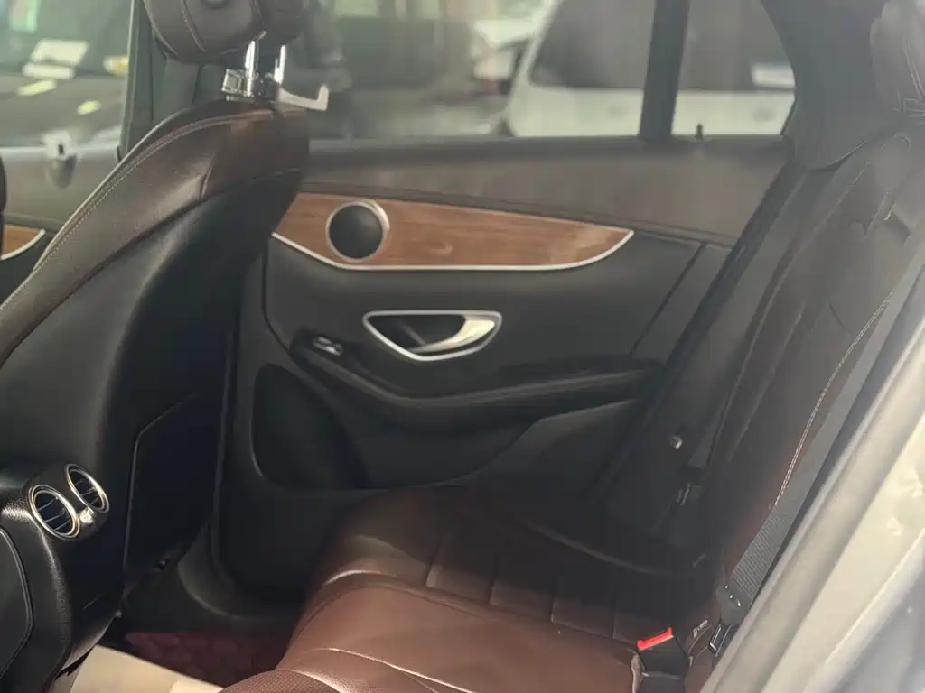Mercedes-Benz GLC Coupe GLC 260 4MATIC Coupe SUV, фото 8