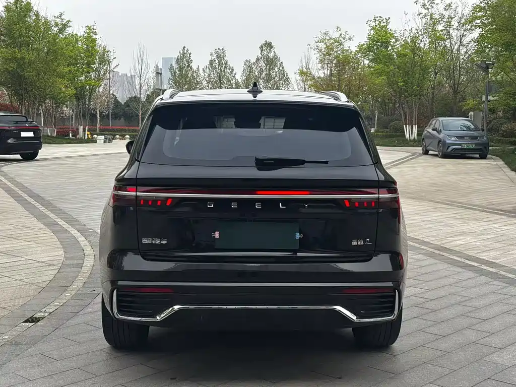 Geely Xingyue L — миниатюра 8