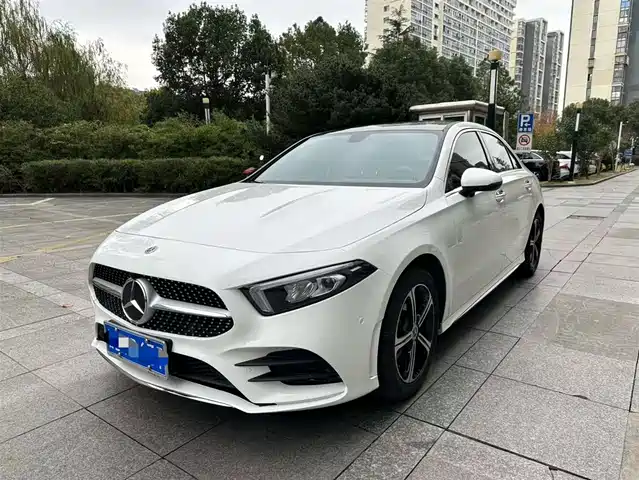 MERCEDES-BENZ A CLASS