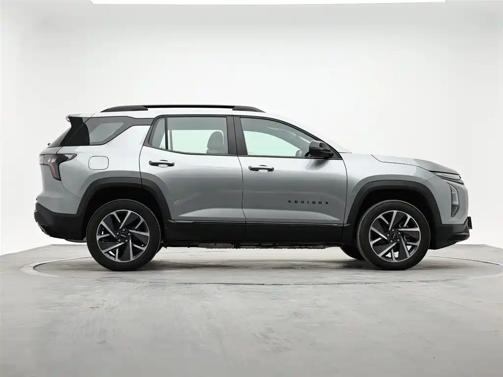 Chevrolet Equinox Plus Plus 2024 102km RS Flagship