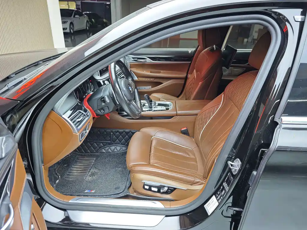 BMW 7 Series 7 2018 740Li Lead M Sport