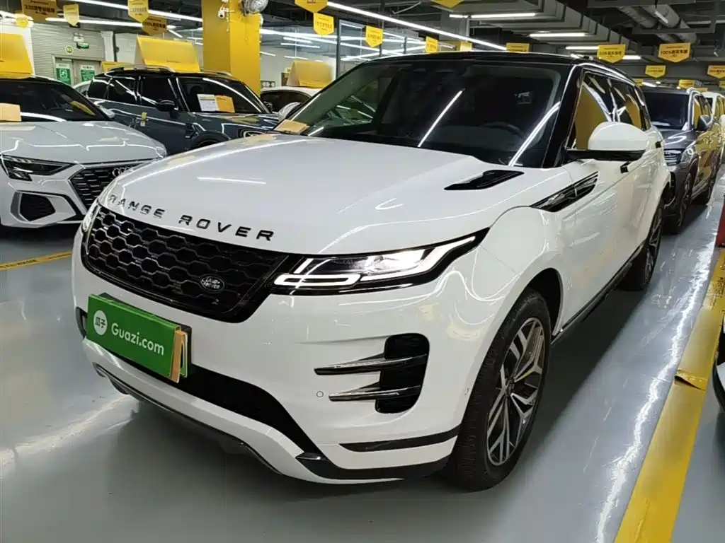 Land Rover Evoque PHEV 2022