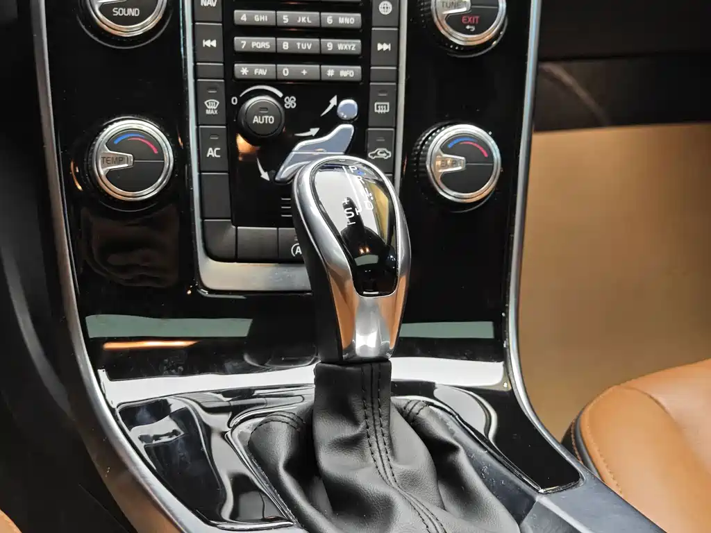 Volvo S60 — миниатюра 17