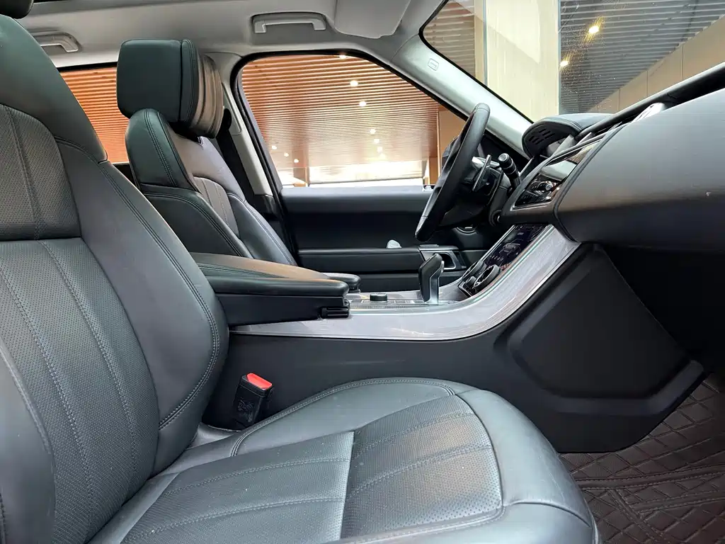 Land Rover Range Rover Sport 2018 3.0 SC V6 HSE DYNAMIC