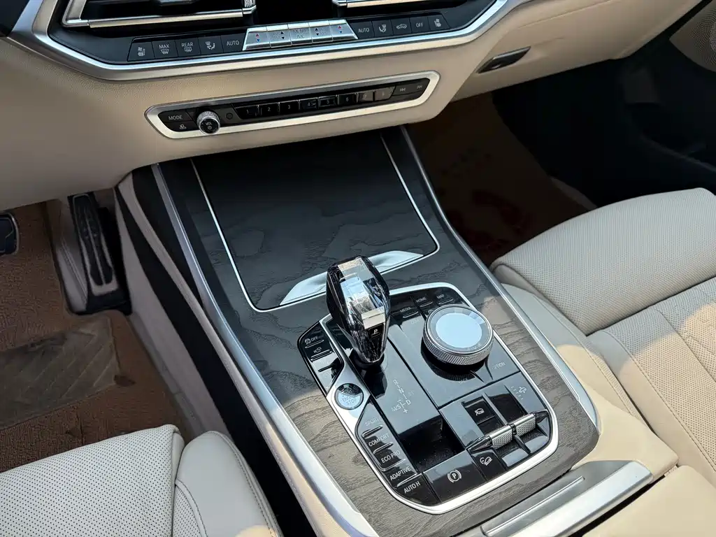 BMW X7 2019 xDrive40i Executive M Sport