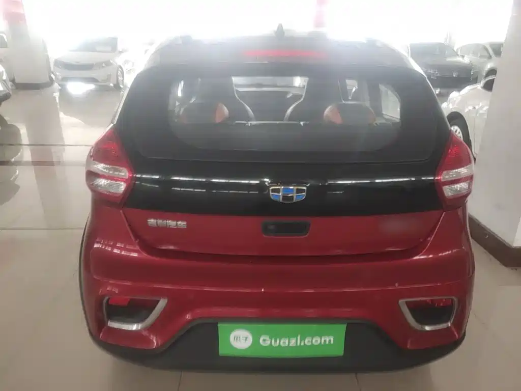 Geely Vision X1 — миниатюра 6