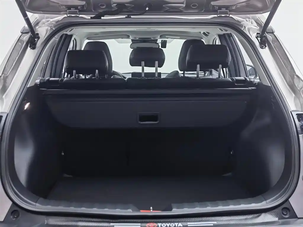 Toyota Frontlander 2.0L CVT Luxury Edition, фото 21
