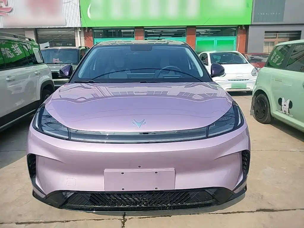 ARCFOX Beta T1 — миниатюра 3