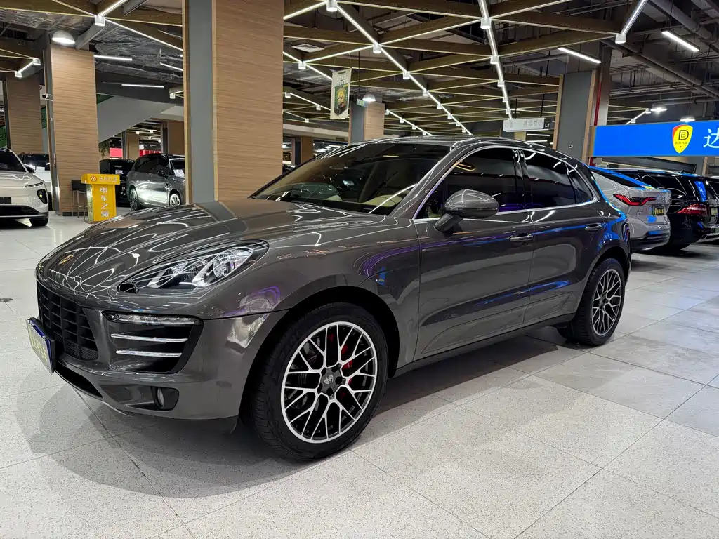 Porsche Macan — миниатюра 4